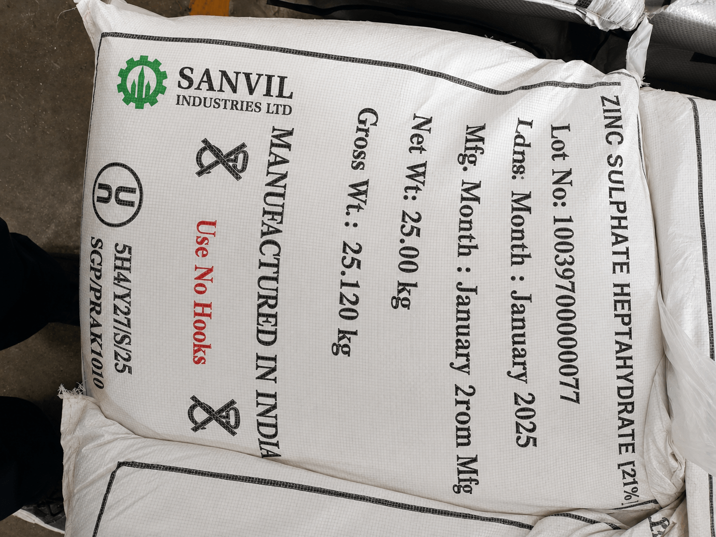 Premium Zinc Sulphate Heptahydrate (ZnSO₄·7H₂O) for fertilizers, animal feed, agriculture, and industrial applications supplied by Sanvil Industries Ltd.
